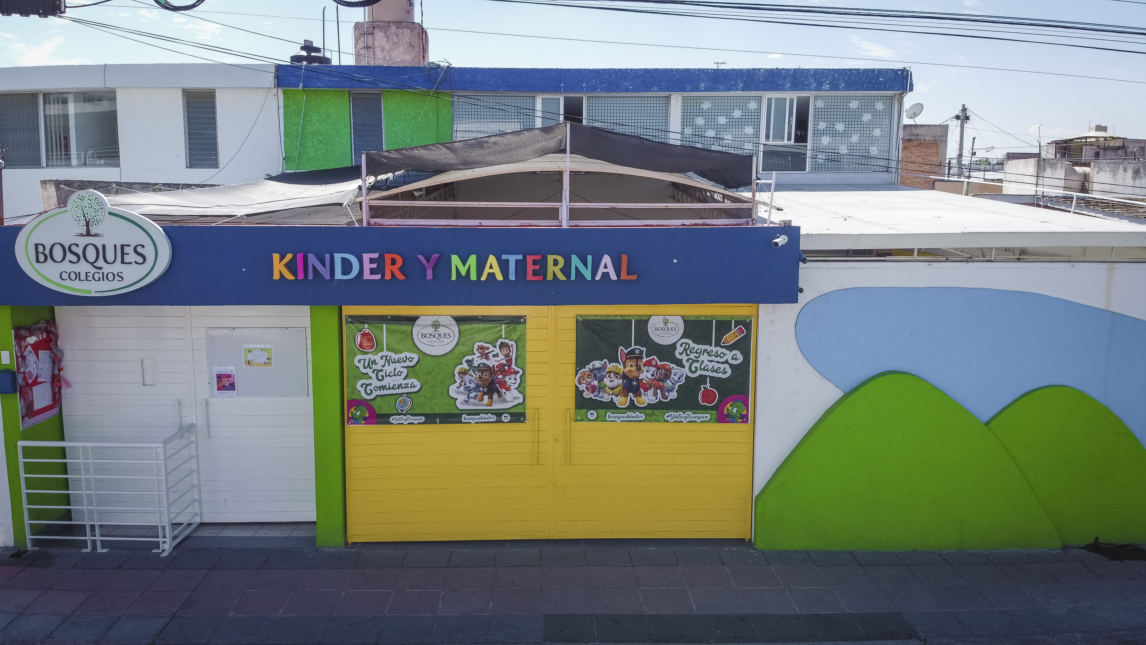 maternal, bosques, school