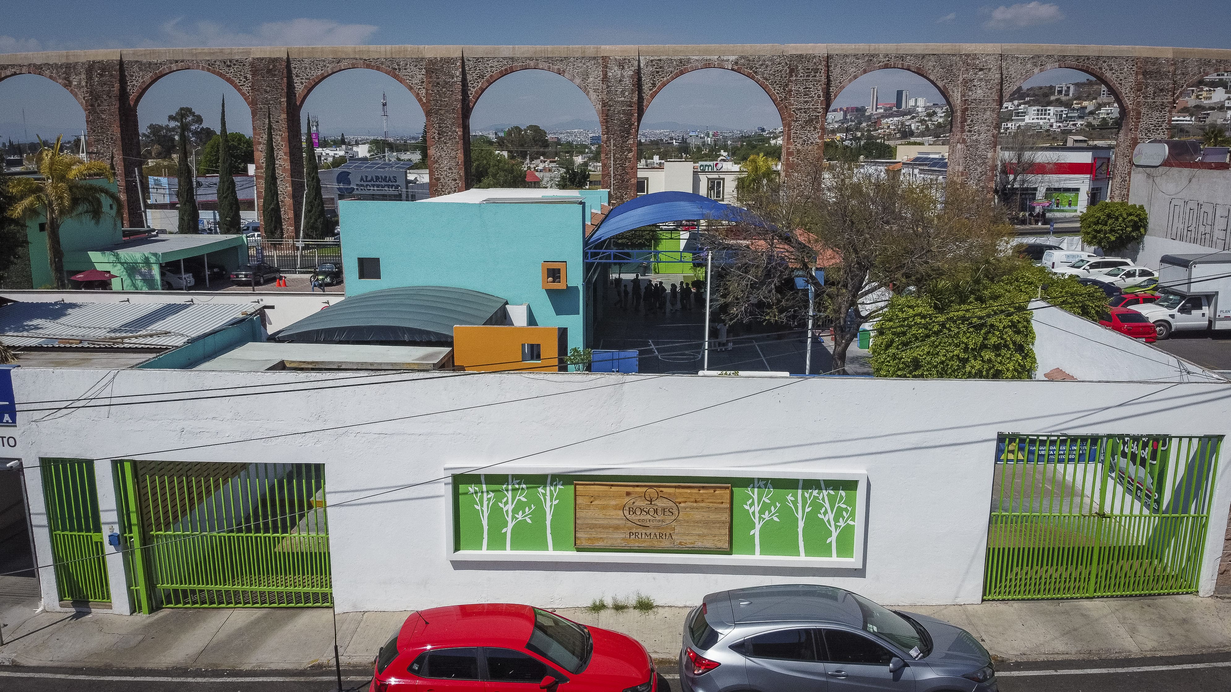 bosques, elementary, school